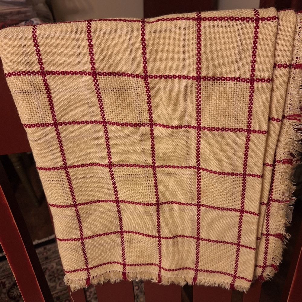 Square tablecloth